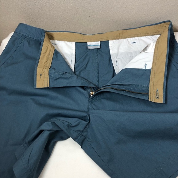 Columbia Men's Soft Cotton Effortless Regular Fit Blue Gray Chino Shorts 40W 8L - Picture 3 of 15